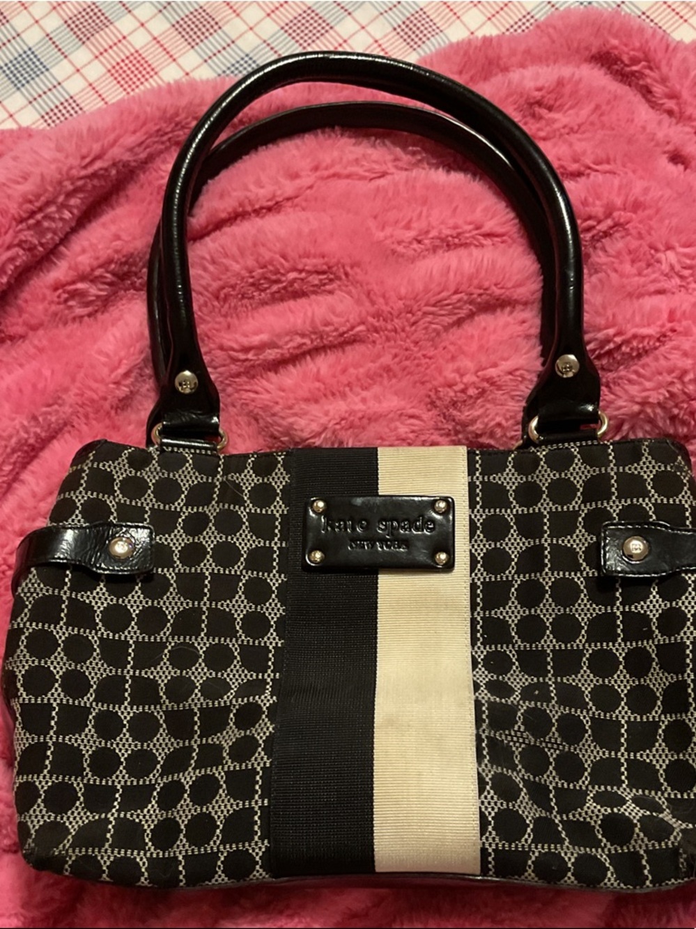 kate spade Black and Cream Patterned Shoulder Bag